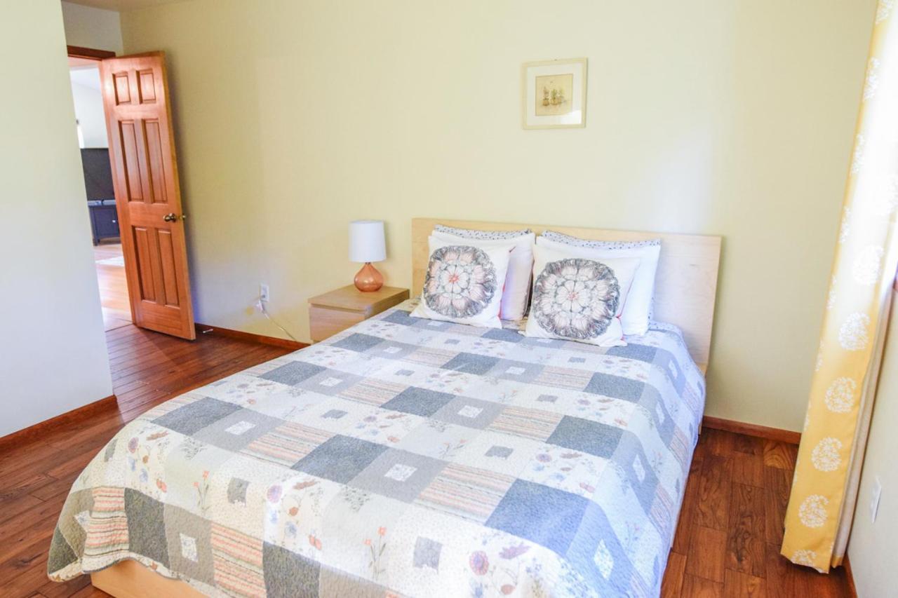 Brown & Hawkins Historical Apartments Seward Bagian luar foto